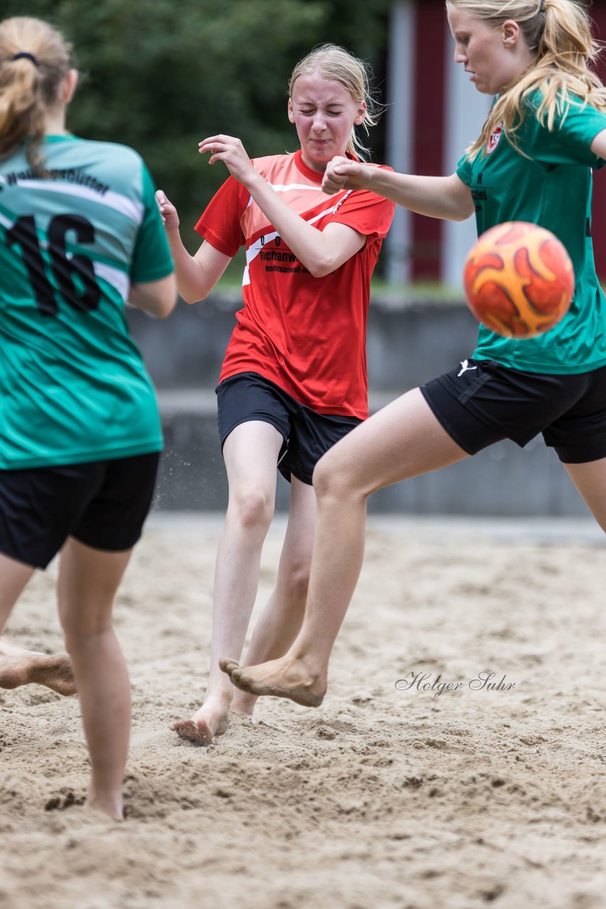 Bild 88 - wBJ/wCJ Beachsoccer Cup